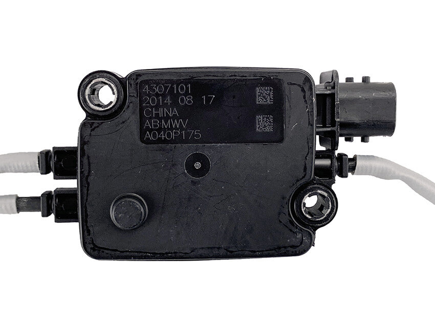 OEM Cummins / Paccar Exhaust Gas Temp Sensor 4307101, 4384812