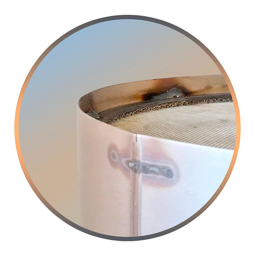 Redline Emissions Products Replacement for Mack / Volvo D11 / D13 / MP7 / MP8 DPF ( 21212426 / REP 52957)