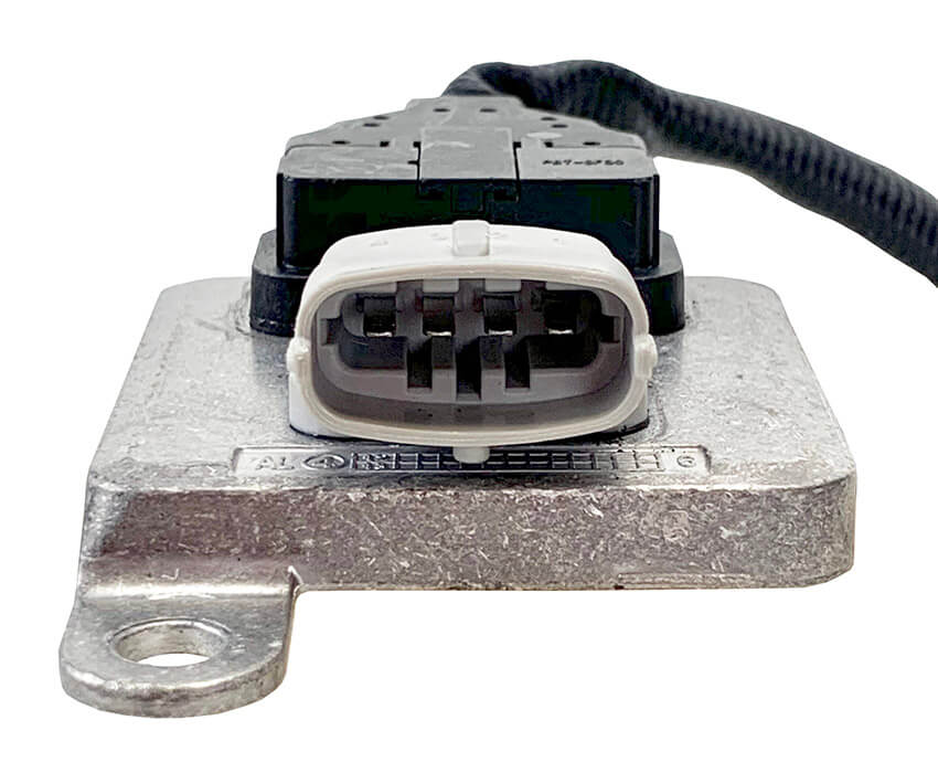 Redline Emissions Products Replacement for Cummins HD NOx Sensor ( 5293295 / REP S11295)