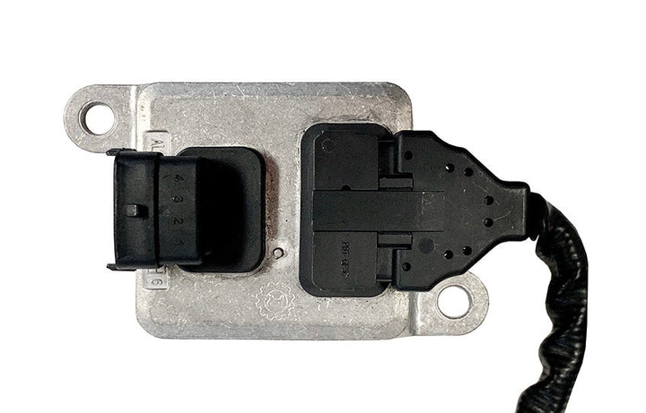 Redline Emissions Products Replacement for Cummins HD NOx Sensor (OEM 2894939 / REP S11939)